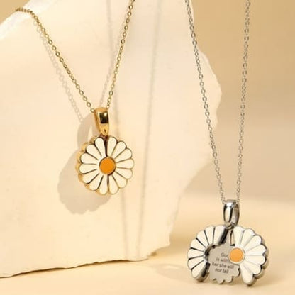 COLLAR MEDALLON MARGARITA CON MENSAJE